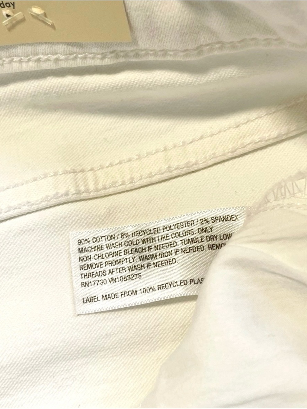 Universal Thread White Mid-Rise Distressed Skinny Jeans Size 10/30 NWT - Picture 5 of 6